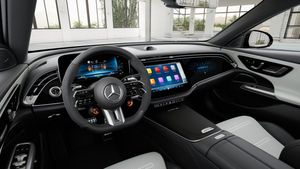 Mercedes E300 bild 6