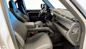 Land Rover Defender bild 3