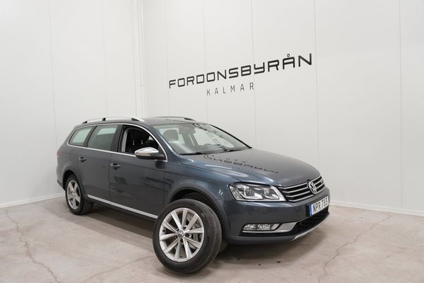 Volkswagen Passat Alltrack 2.0 TDI 4M D-värm B-kamera Skinn Drag - 2015