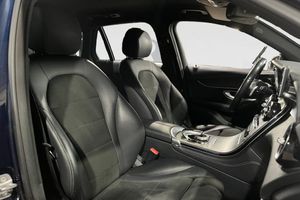 Mercedes GLC220 bild 15