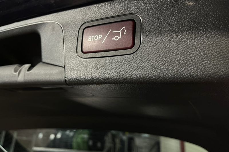 Mercedes GLC220 bild 17