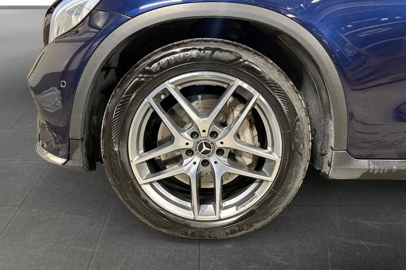 Mercedes GLC220 bild 19