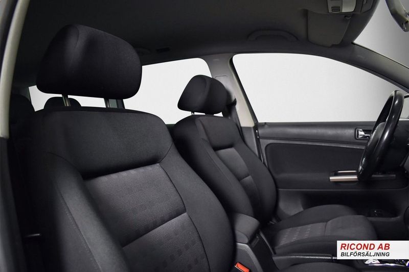 Volkswagen Passat bild 12