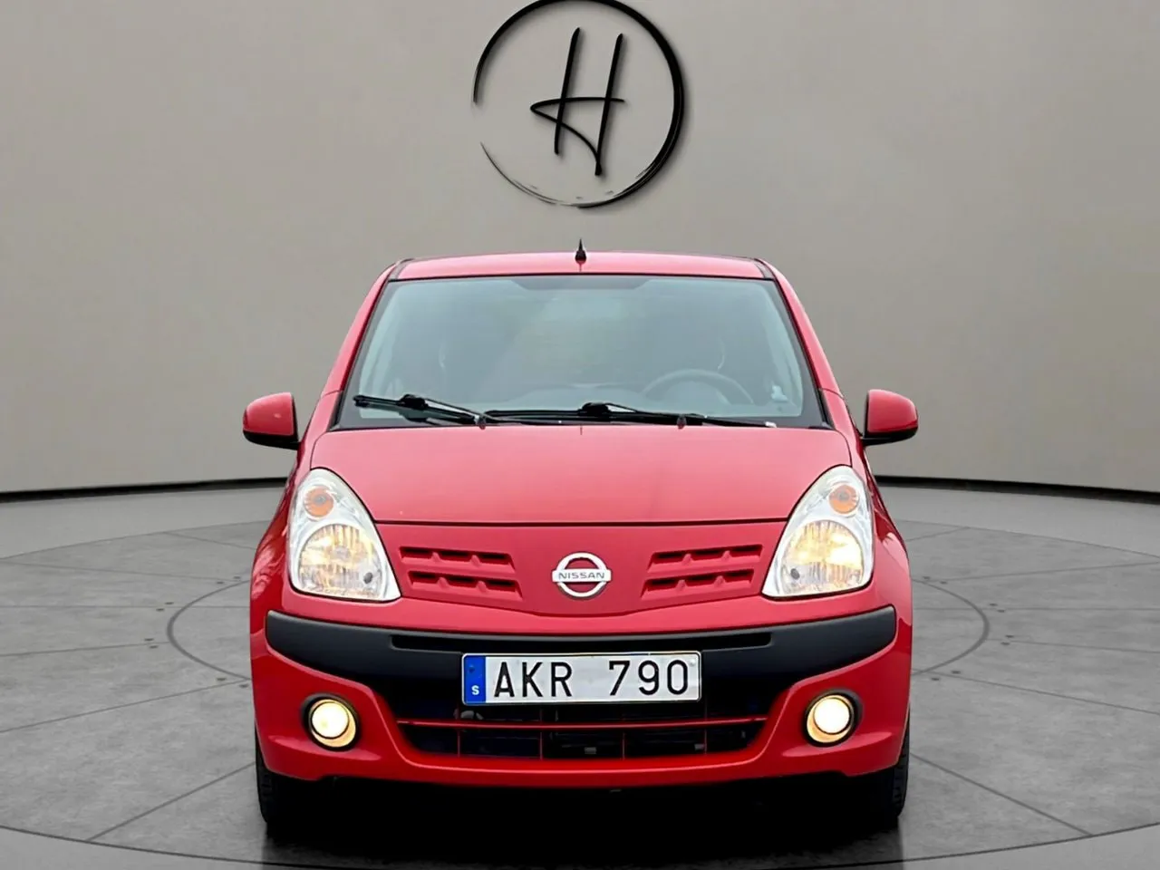 Vehicle image 2