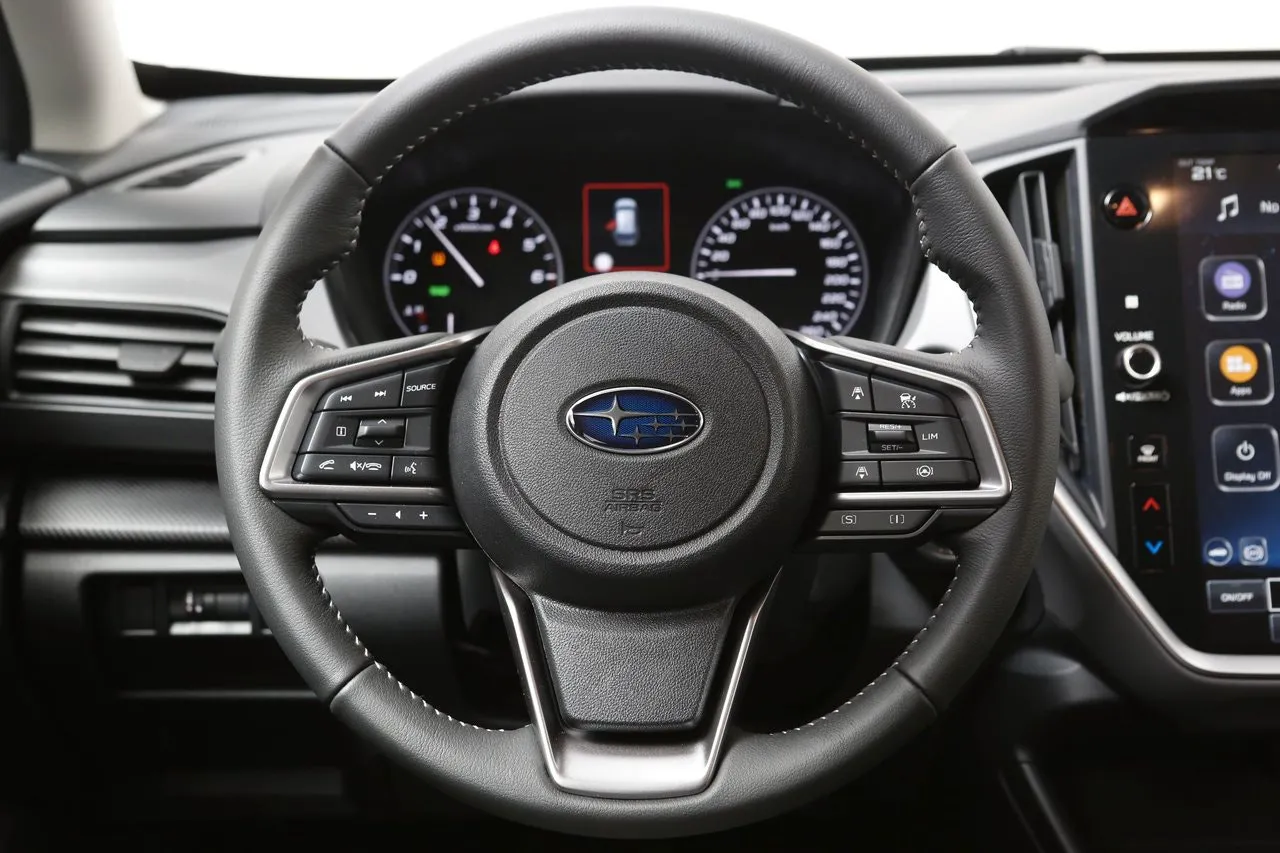 Vehicle image 21