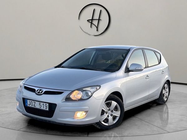 Hyundai i30 1,6CRDi Bränslesnål Nyservad Nybesiktigad * 535kr/Mån * - 2009