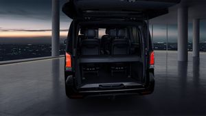 Mercedes V300 bild 17