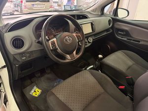 Toyota Yaris bild 6