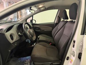 Toyota Yaris bild 7
