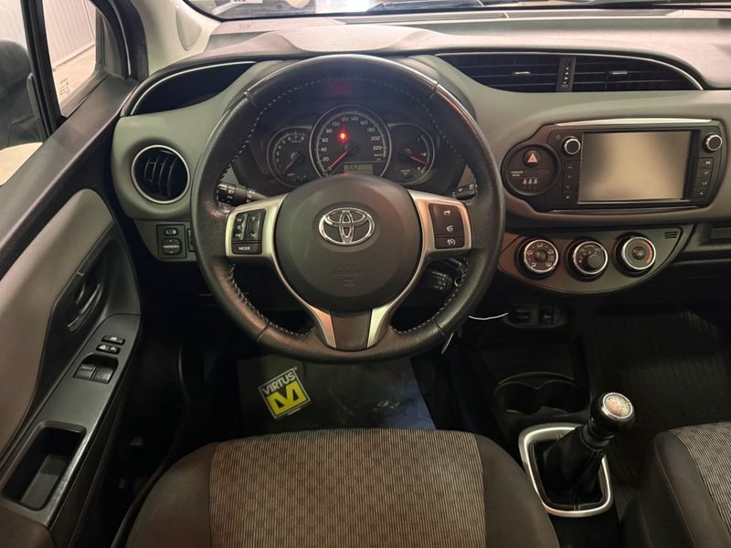 Toyota Yaris bild 9