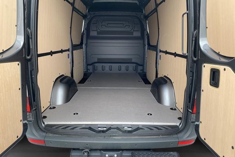 Mercedes Sprinter bild 14