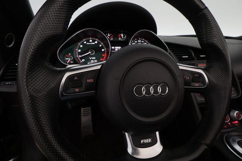 Audi R8 bild 12