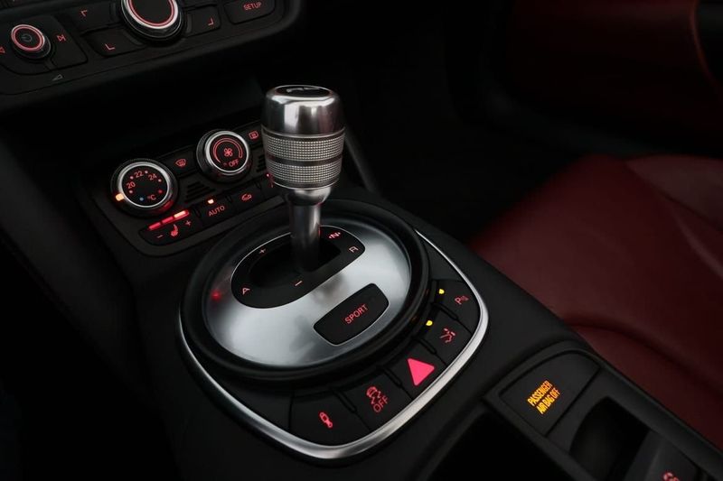 Audi R8 bild 13
