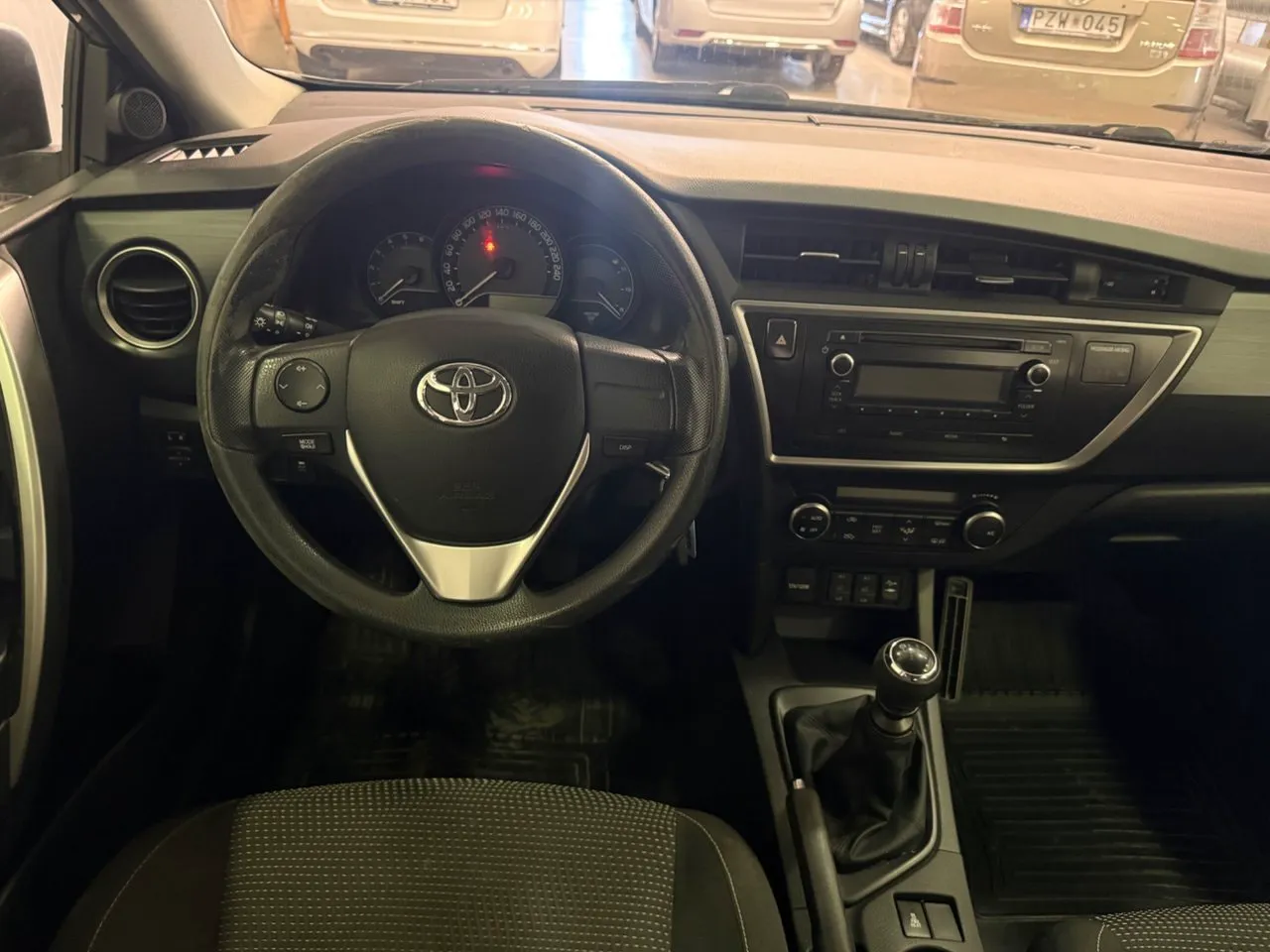 Vehicle image 8