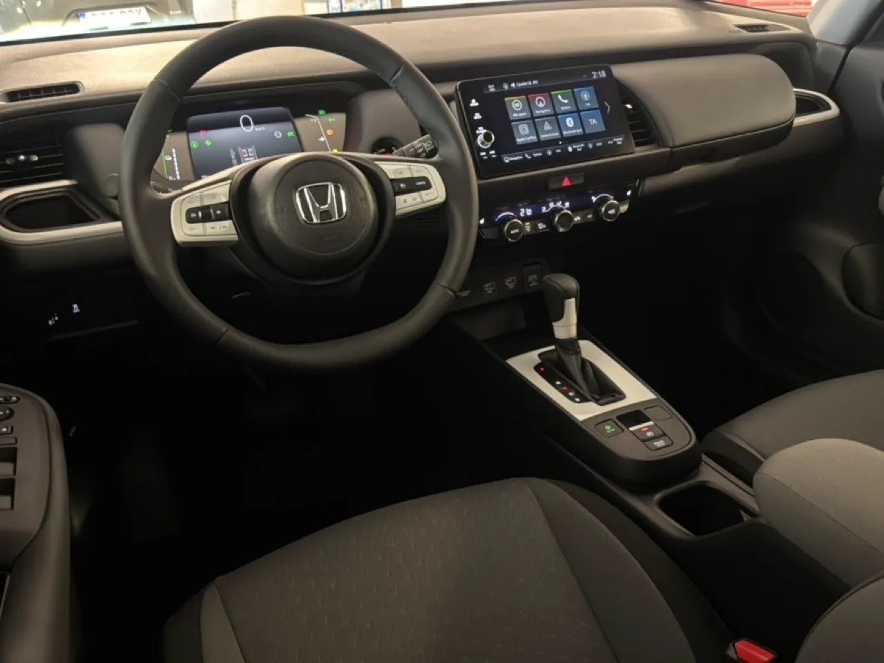 Vehicle image 11