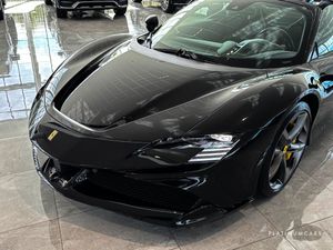 Ferrari SF90 bild 17