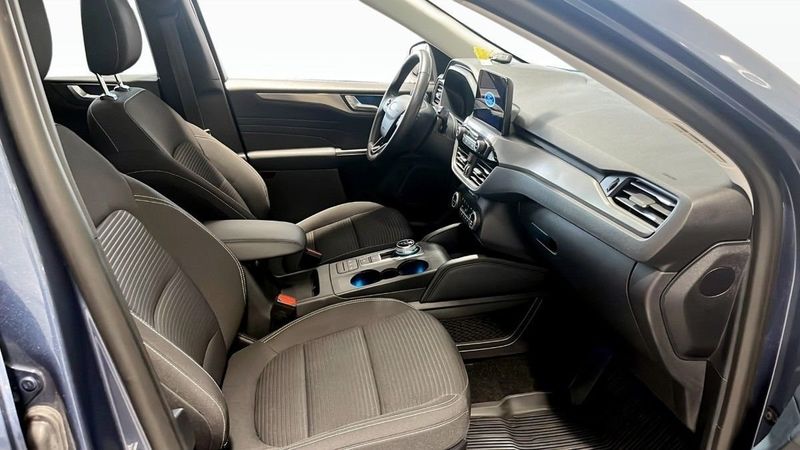 Ford Kuga bild 3