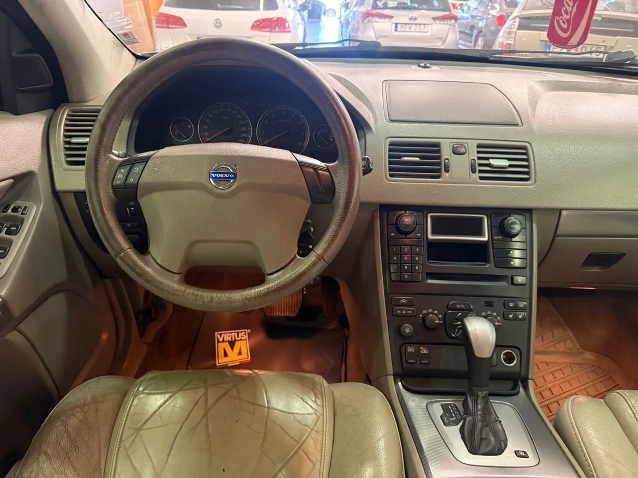 Vehicle image 8