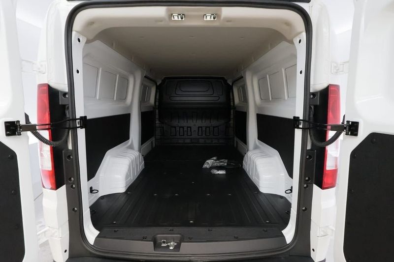DFSK EC75 bild 7