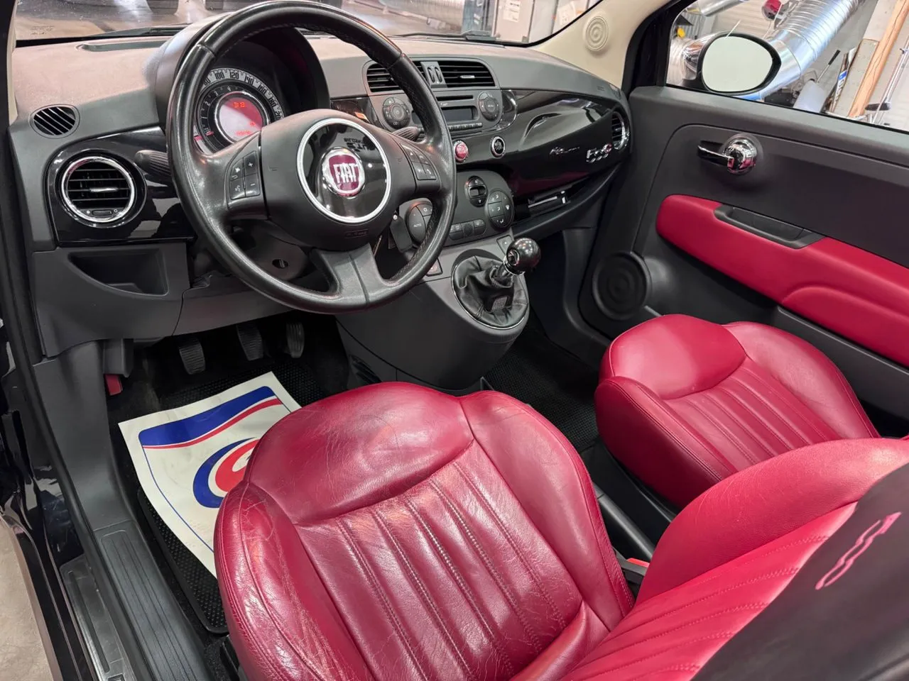 Vehicle image 9