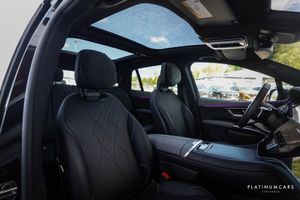 Mercedes EQS450 SUV bild 7