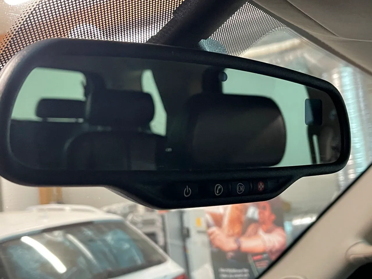 Vehicle image 18