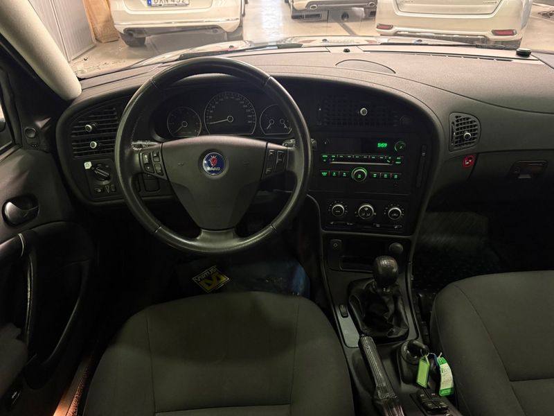 Saab 9-5 bild 8