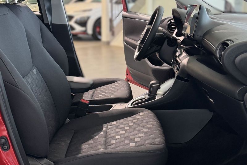Mazda 2 bild 8