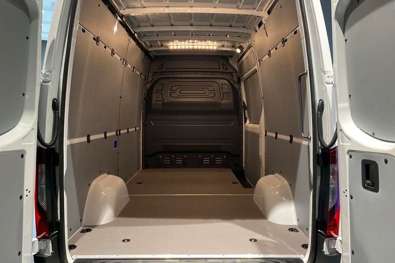 Mercedes Sprinter bild 12