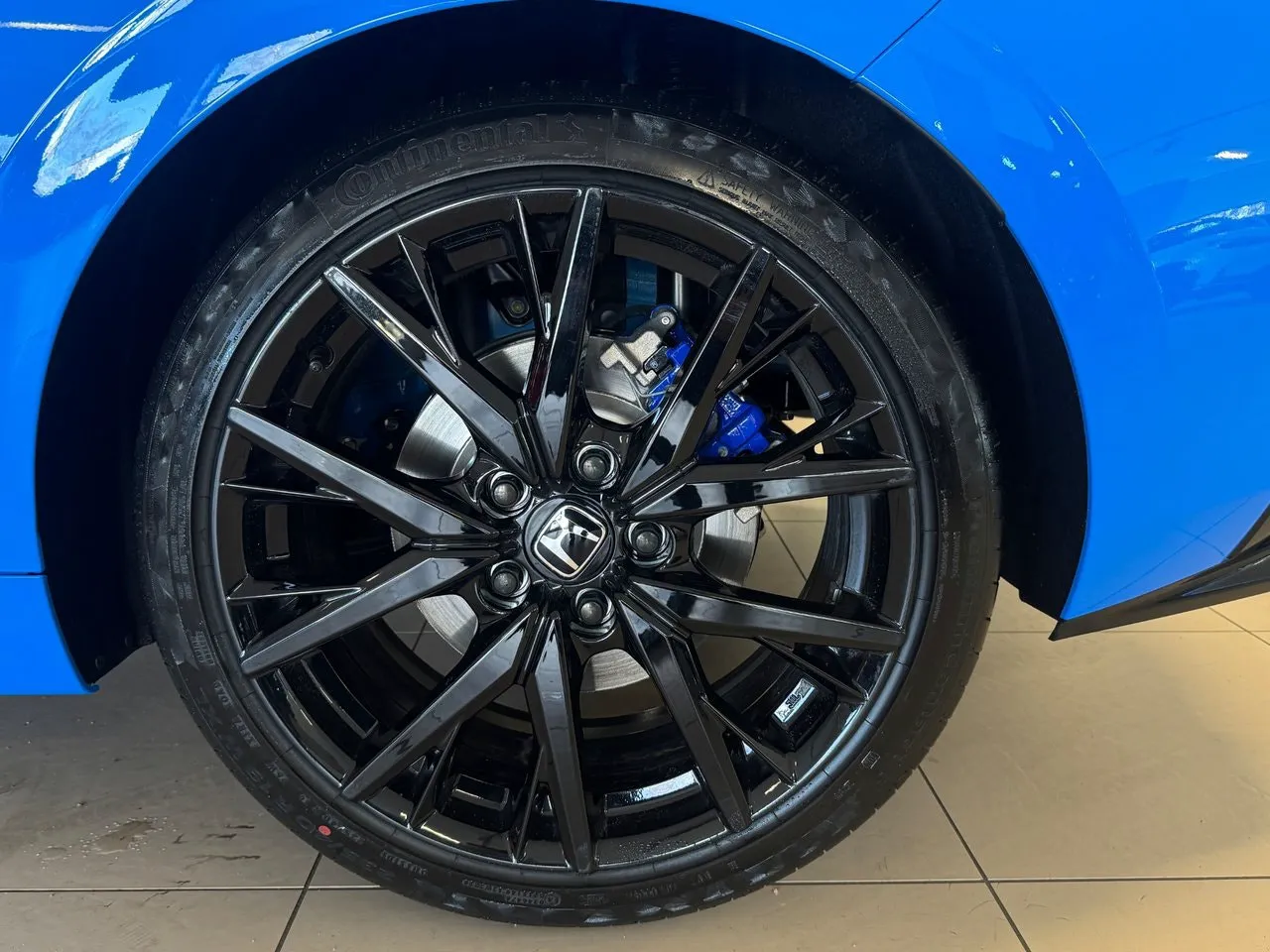 Vehicle image 21
