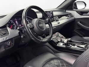 Audi A8 bild 12
