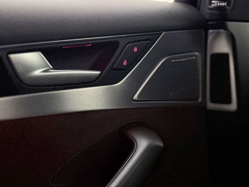 Audi A8 bild 26