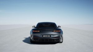 Mercedes AMG GT bild 7