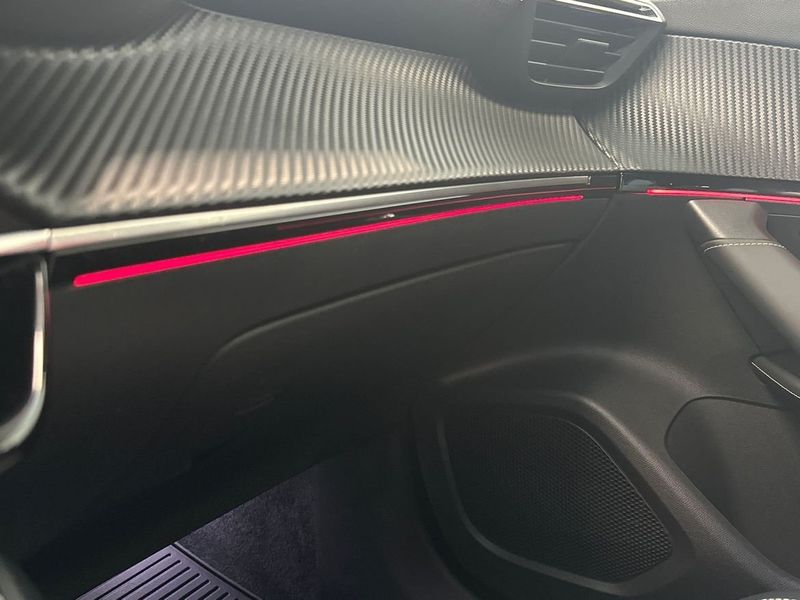 Peugeot e-2008 bild 21