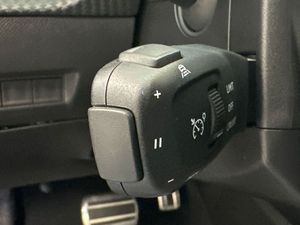 Peugeot e-2008 bild 18