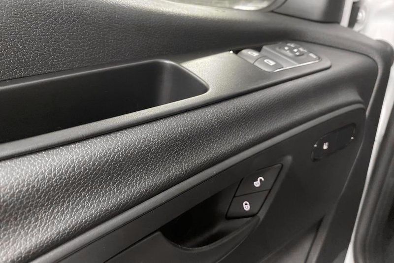 Mercedes Sprinter bild 21