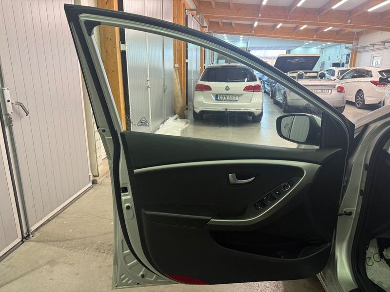 Hyundai i30 bild 5