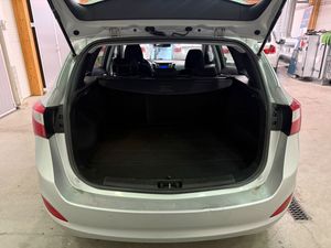 Hyundai i30 bild 15