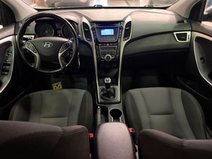 Hyundai i30 bild 8