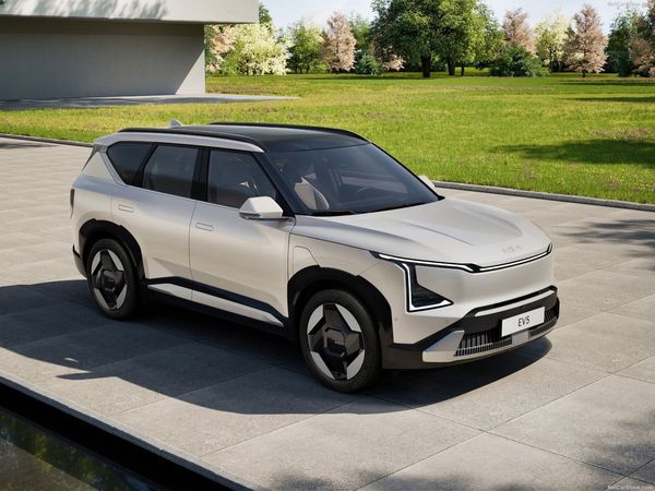 Kia EV5 AWD GT-LINE BUSINESS EDITION LONG RANGE 81,4 kWh - 2026