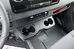 Mercedes e-Sprinter bild 12