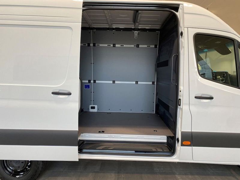 Mercedes Sprinter bild 6