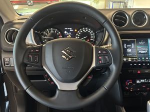 Suzuki Vitara bild 12