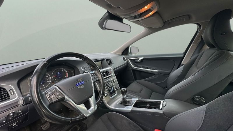 Volvo S60 bild 9