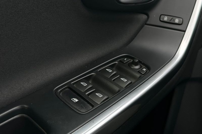 Volvo S60 bild 24