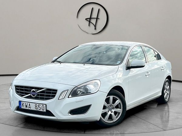 Volvo S60 D3 163hk 6-Vxl Momentum Xenon Keyless Nyservad - 2011
