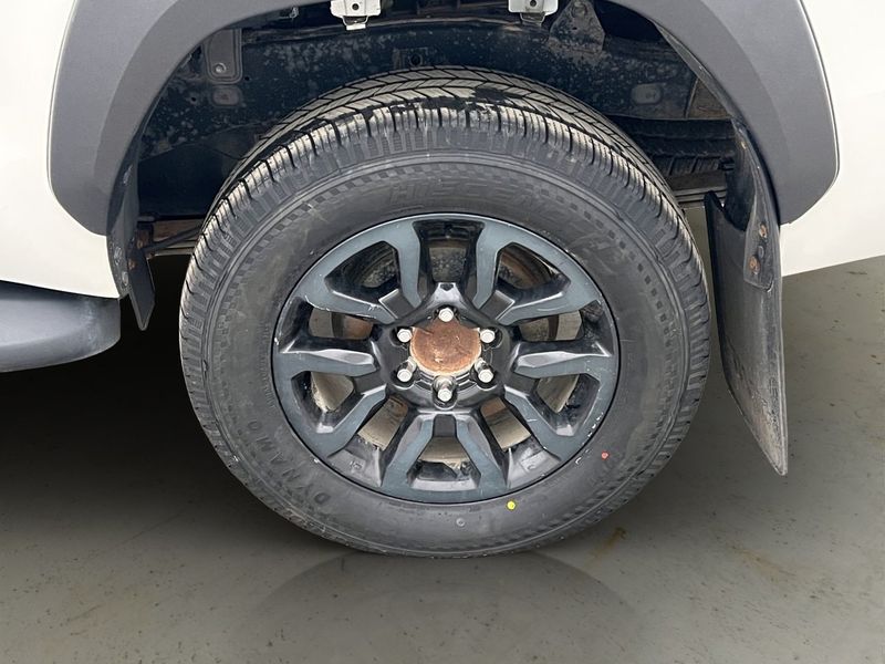 Toyota Hilux bild 30