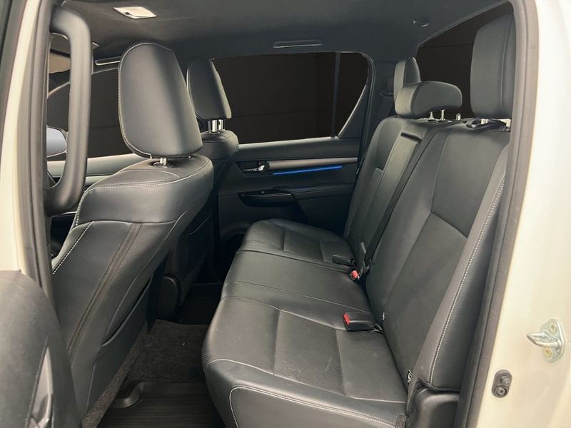 Toyota Hilux bild 24