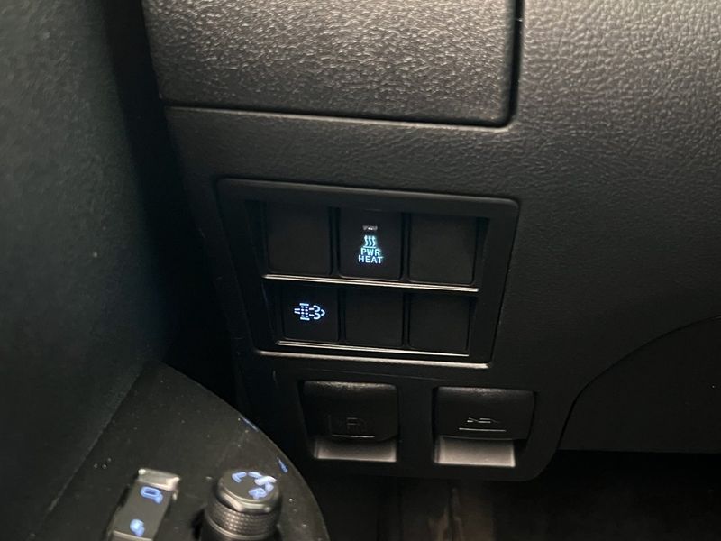 Toyota Hilux bild 14