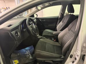 Toyota Auris bild 7